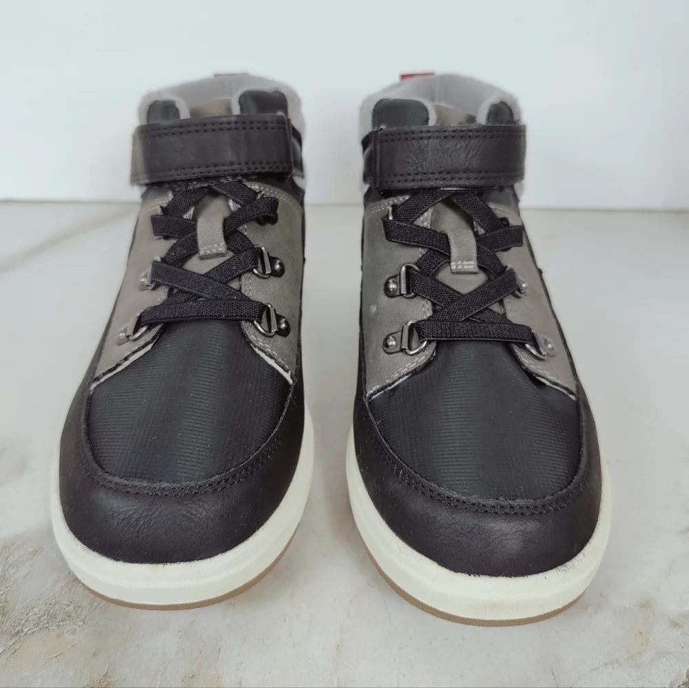 Cat & Jack pre owned